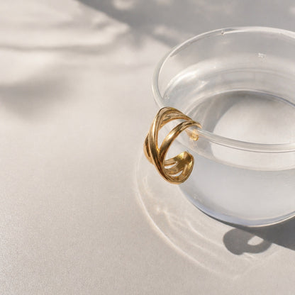 Transparent Ring